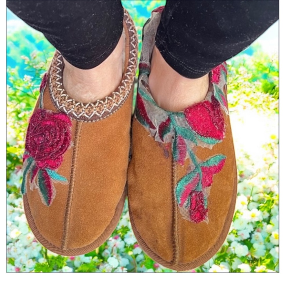 Ugg Tasman Braid Brown and Red Moccasin Slippers with Floral Pattern